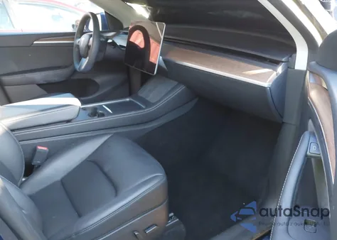 2023 Tesla Model Y Awd/Long Range Dual Motor All-Wheel Drive from USA, damaged, VIN 7SAYGDEE5PF890004